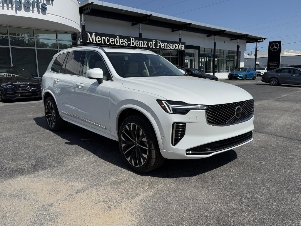 new 2025 Volvo XC90 car