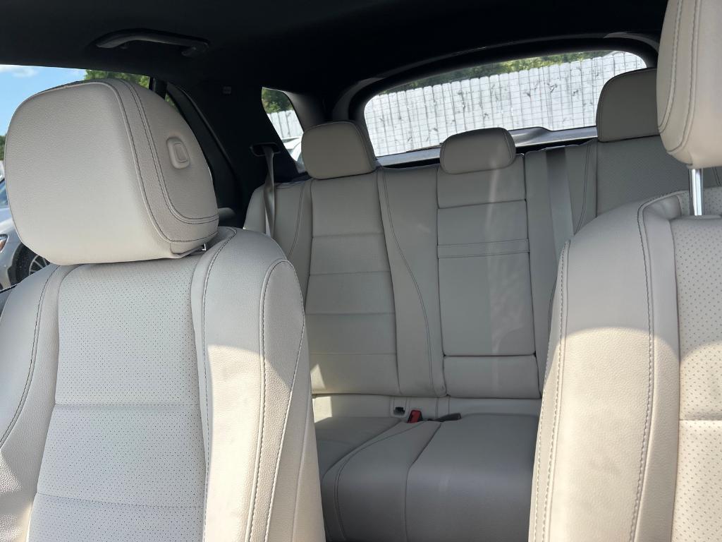 used 2024 Mercedes-Benz GLE 350 car, priced at $60,997