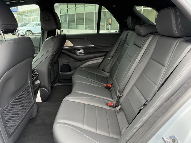 new 2025 Mercedes-Benz GLE 450 car