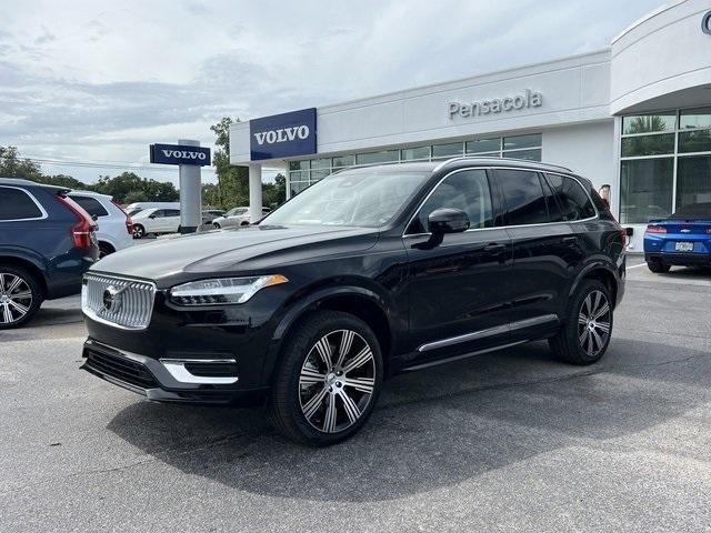 new 2025 Volvo XC90 Plug-In Hybrid car