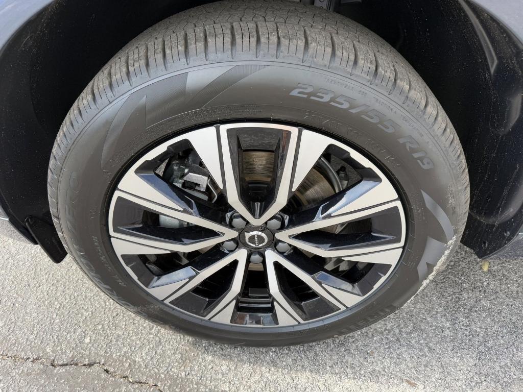 new 2025 Volvo XC60 car