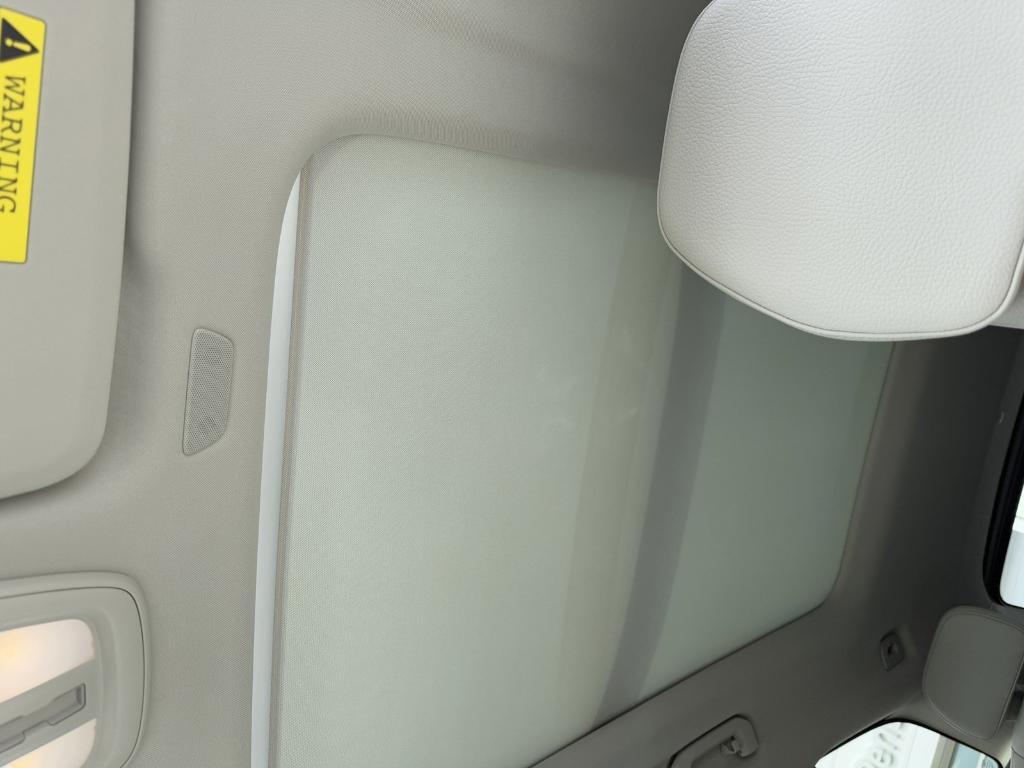 new 2025 Volvo XC60 car