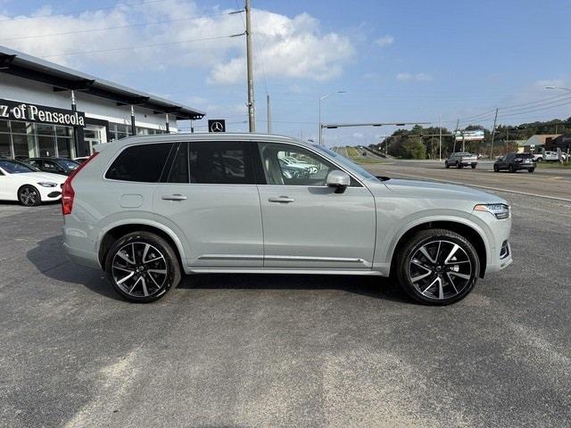new 2025 Volvo XC90 car