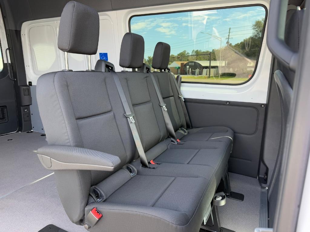 new 2025 Mercedes-Benz Sprinter 2500 car
