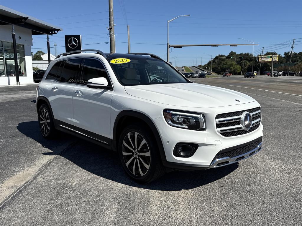 used 2023 Mercedes-Benz GLB 250 car, priced at $34,400