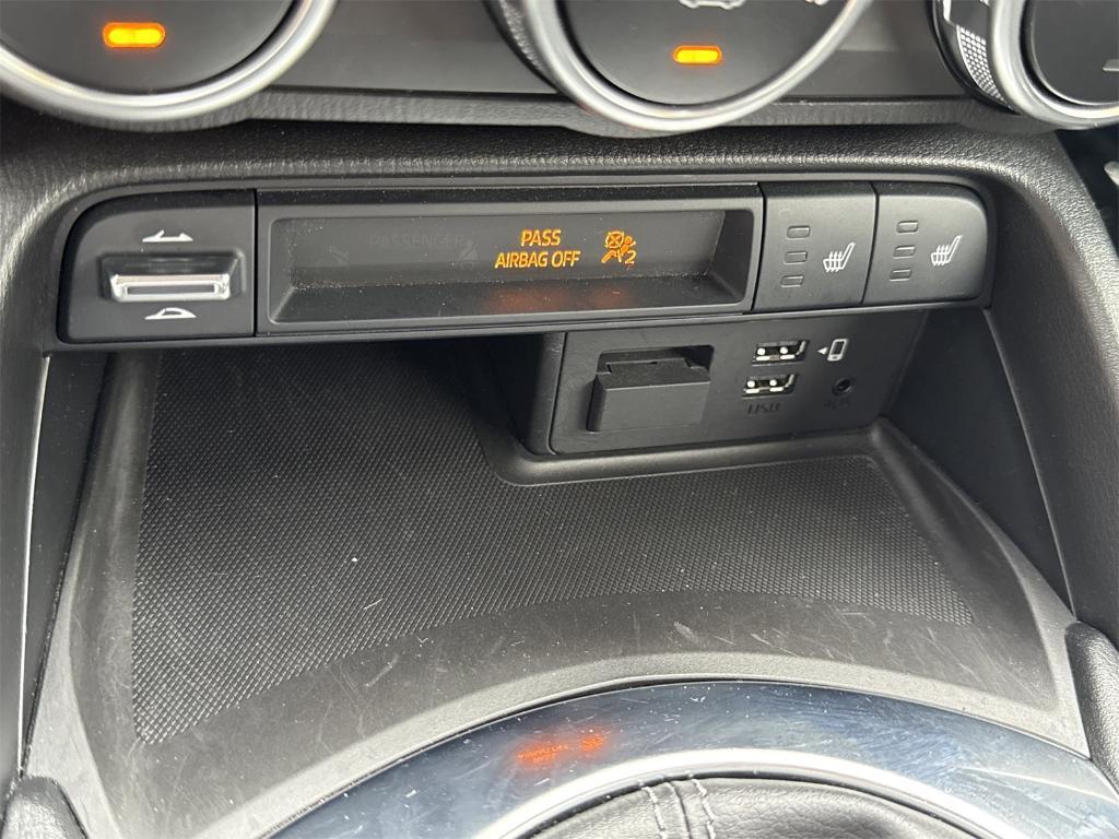 used 2022 Mazda MX-5 Miata RF car, priced at $27,900