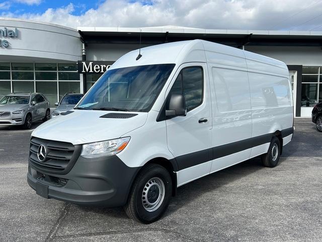 new 2024 Mercedes-Benz Sprinter 2500 car