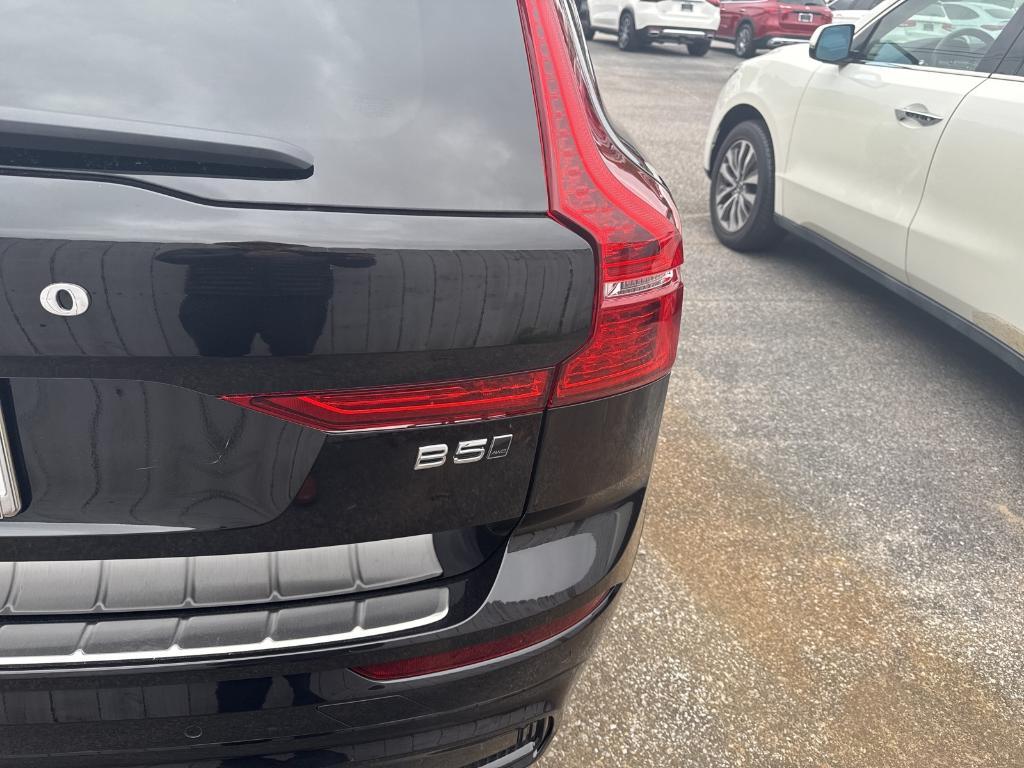 used 2025 Volvo XC60 car, priced at $51,900