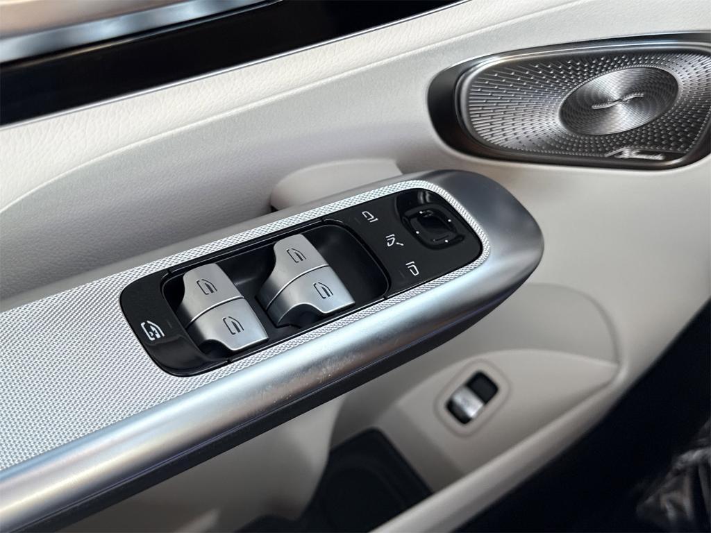 new 2026 Mercedes-Benz GLC 300 car