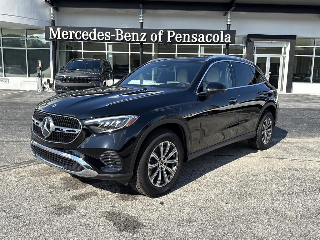 new 2026 Mercedes-Benz GLC 300 car
