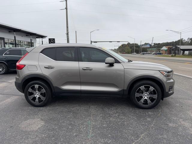 used 2020 Volvo XC40 car, priced at $23,998