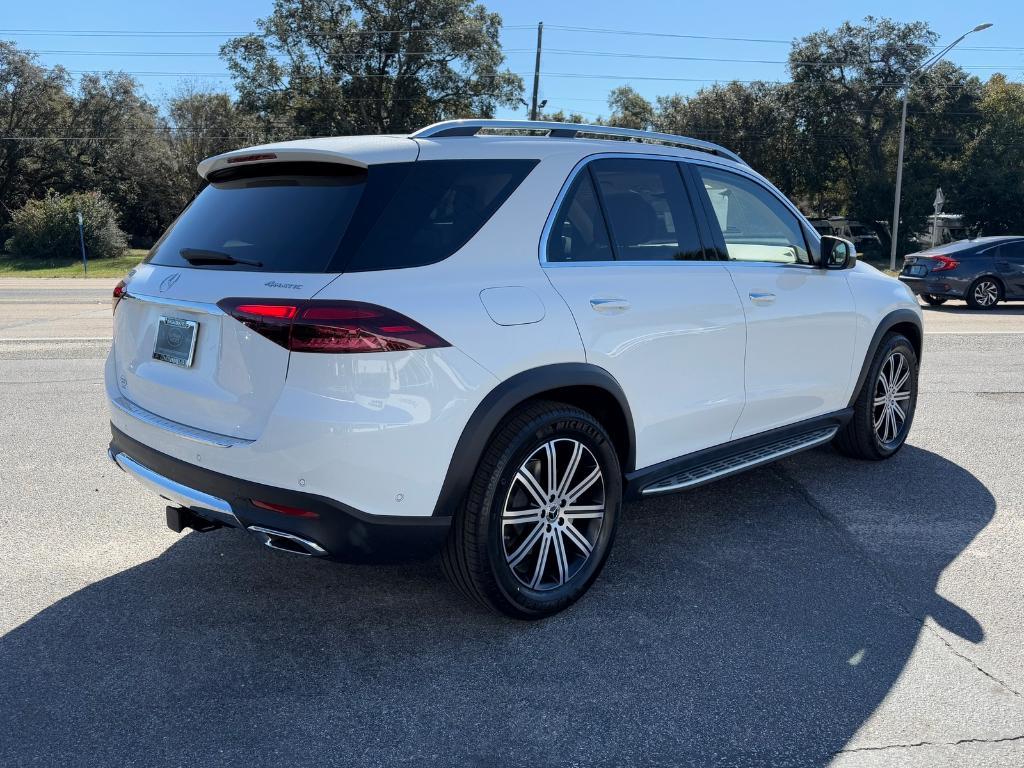 new 2025 Mercedes-Benz GLE 450 car