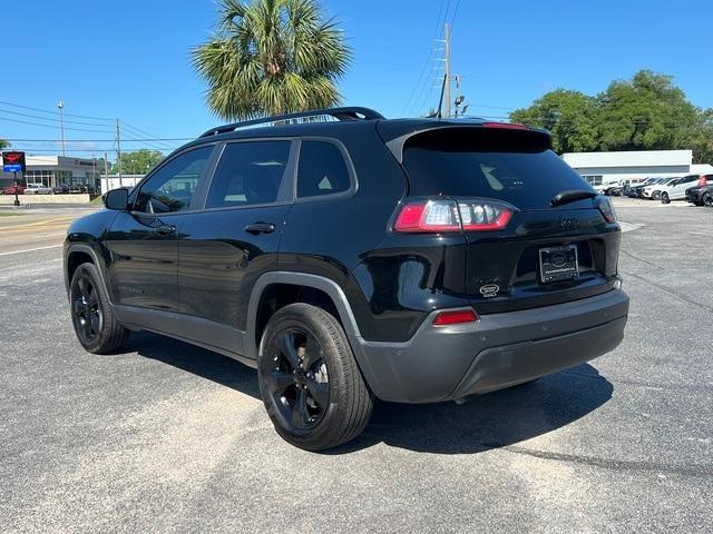 used 2023 Jeep Cherokee car, priced at $29,788