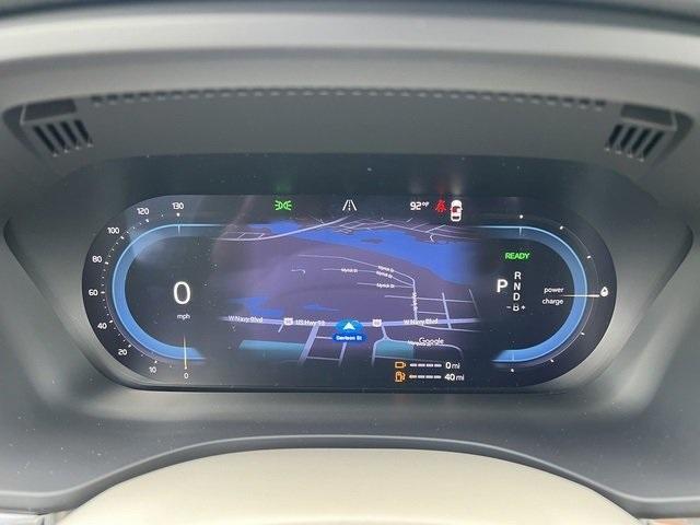new 2025 Volvo XC60 Plug-In Hybrid car