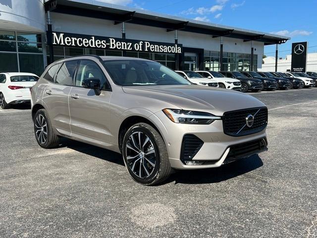 new 2025 Volvo XC60 car