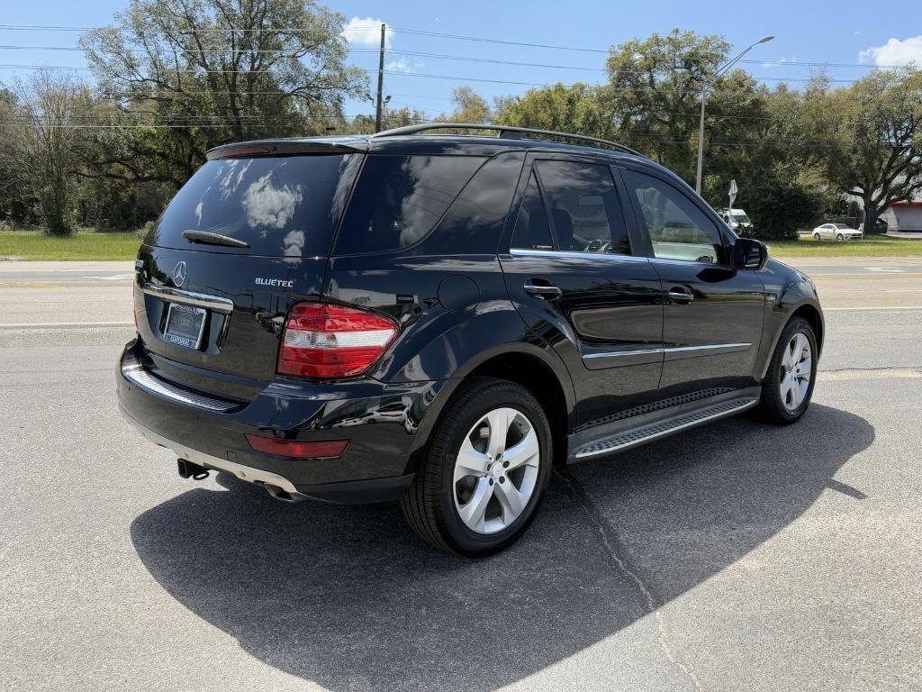 used 2010 Mercedes-Benz M-Class car, priced at $8,000