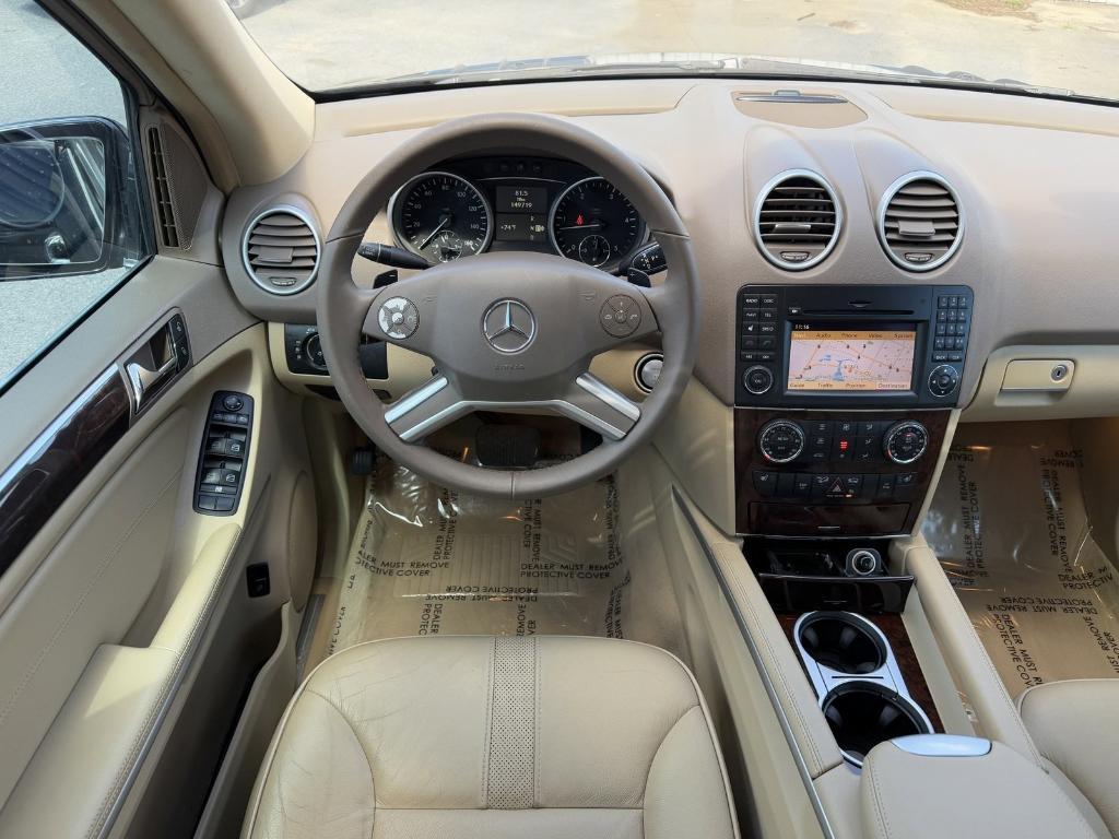 used 2010 Mercedes-Benz M-Class car, priced at $8,000