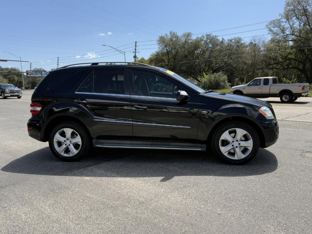 used 2010 Mercedes-Benz M-Class car, priced at $8,000