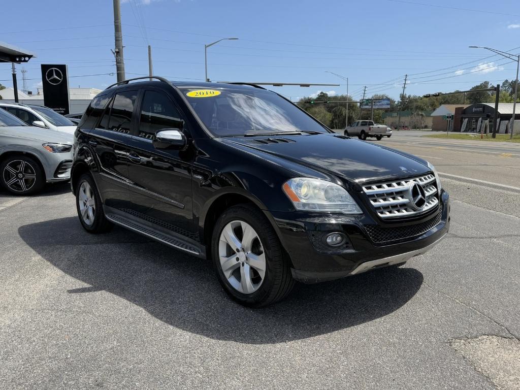 used 2010 Mercedes-Benz M-Class car, priced at $8,000