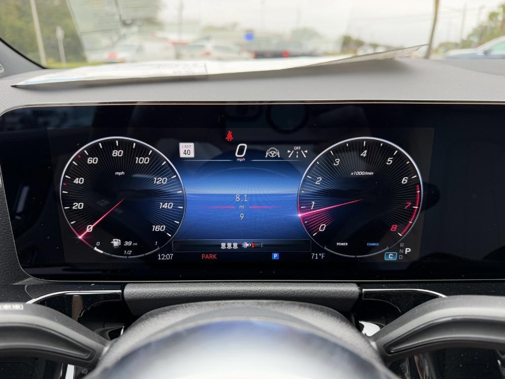 new 2025 Mercedes-Benz GLA 250 car