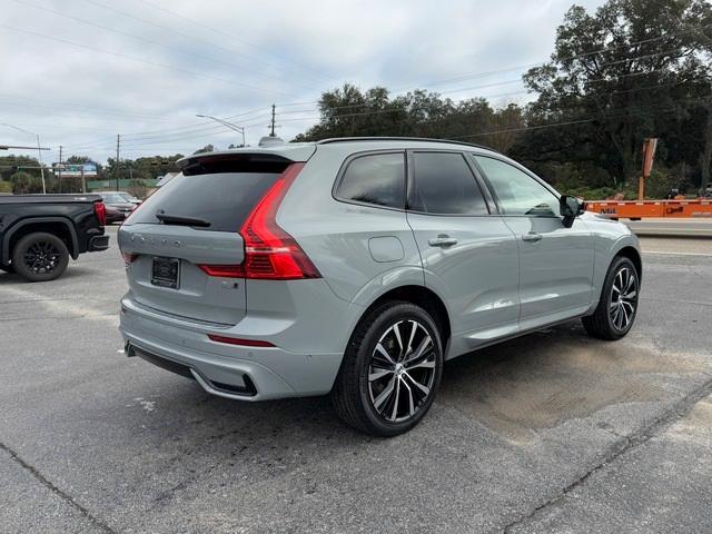 new 2025 Volvo XC60 car