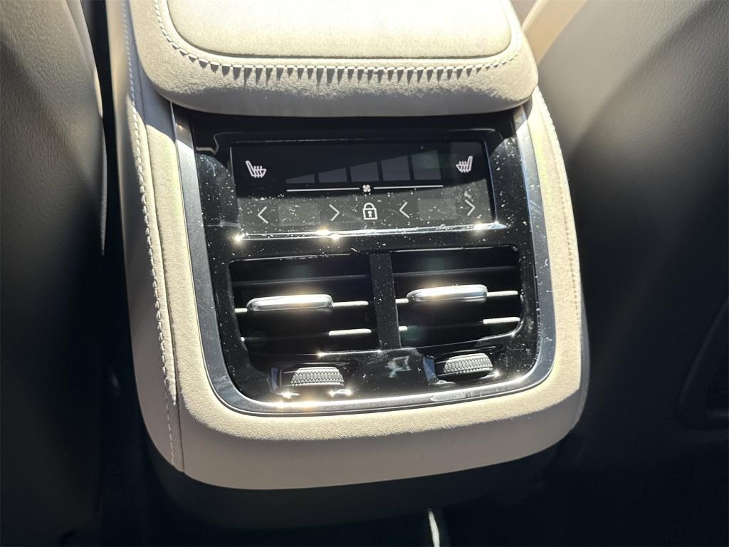 new 2026 Volvo XC90 car