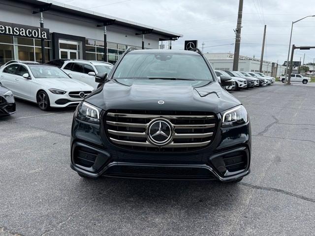 new 2025 Mercedes-Benz GLS 450 car