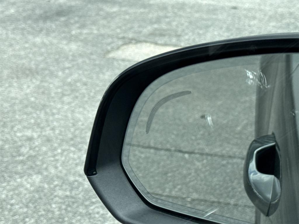 new 2026 Volvo XC40 car
