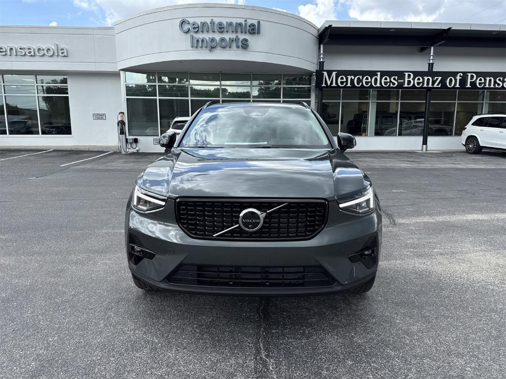 new 2026 Volvo XC40 car