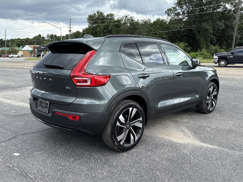 new 2026 Volvo XC40 car