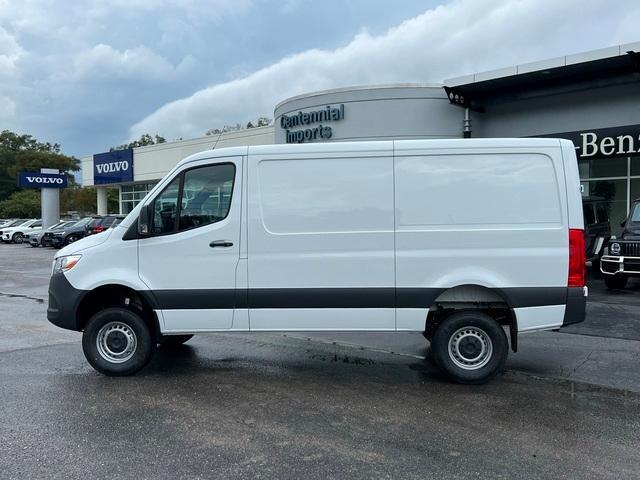 new 2024 Mercedes-Benz Sprinter 2500 car