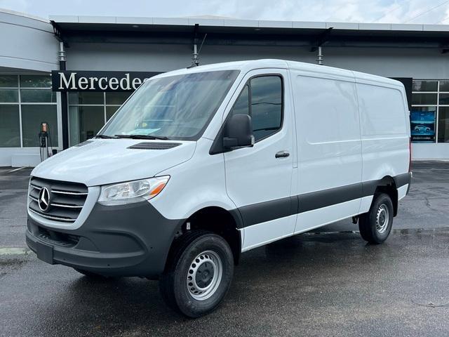 new 2024 Mercedes-Benz Sprinter 2500 car