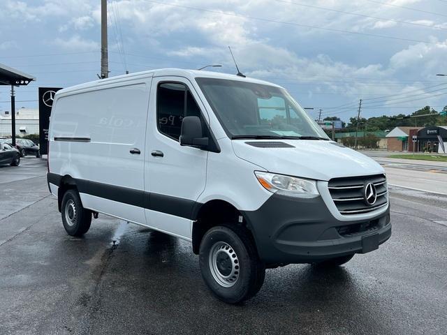 new 2024 Mercedes-Benz Sprinter 2500 car