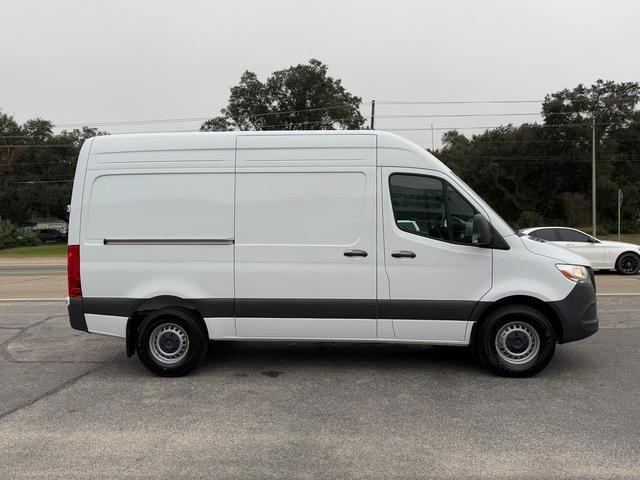 new 2025 Mercedes-Benz Sprinter 2500 car