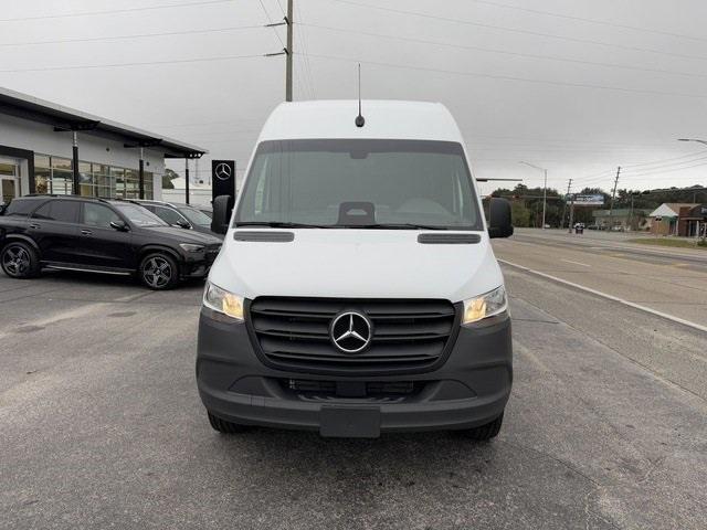 new 2025 Mercedes-Benz Sprinter 2500 car