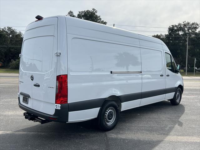 new 2024 Mercedes-Benz Sprinter 2500 car