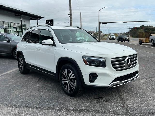 new 2024 Mercedes-Benz GLB 250 car