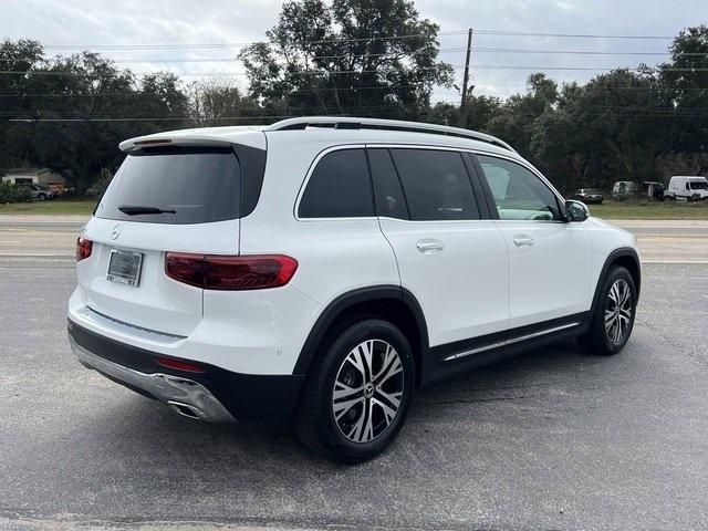 new 2024 Mercedes-Benz GLB 250 car