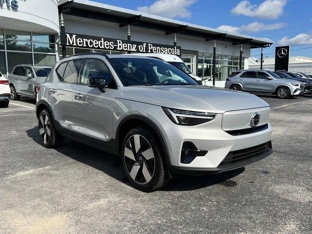 new 2024 Volvo XC40 Recharge Pure Electric car