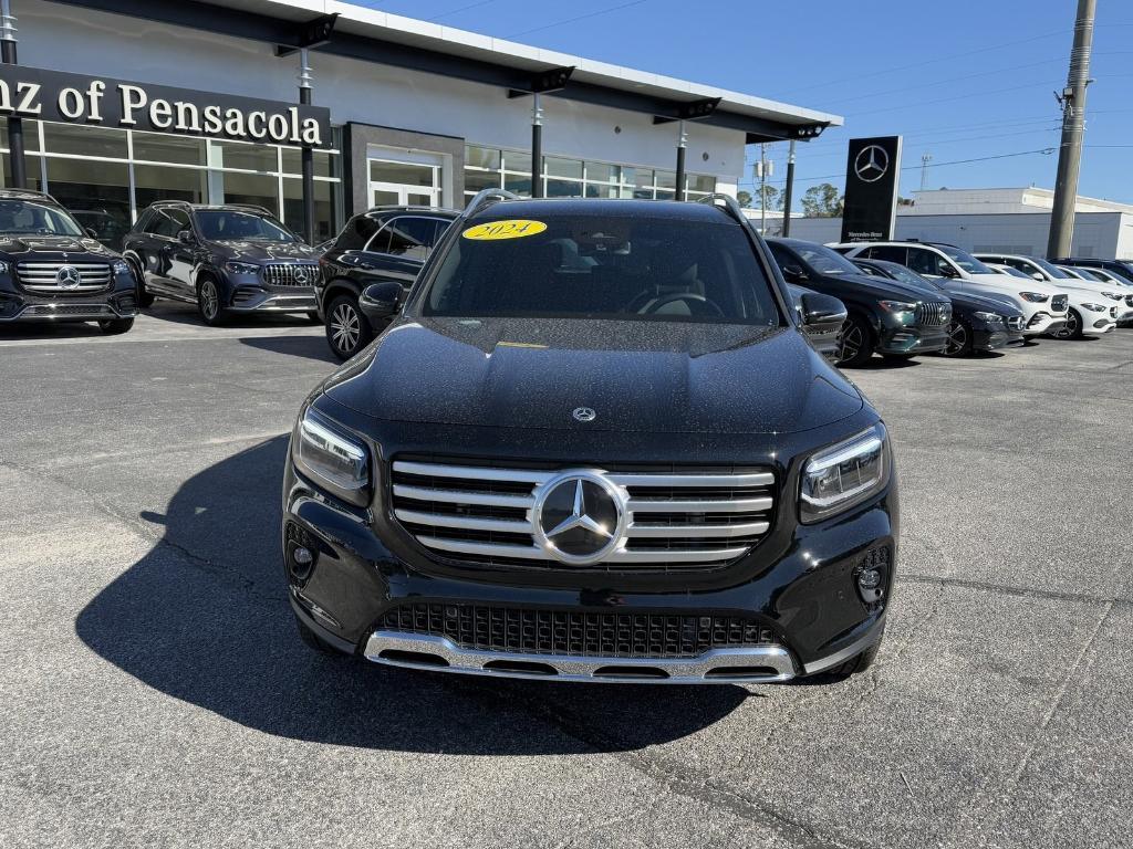 new 2024 Mercedes-Benz GLB 250 car
