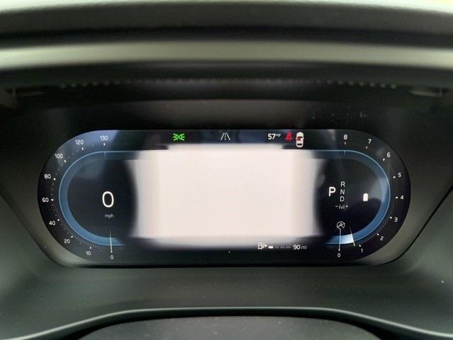 new 2025 Volvo XC40 car