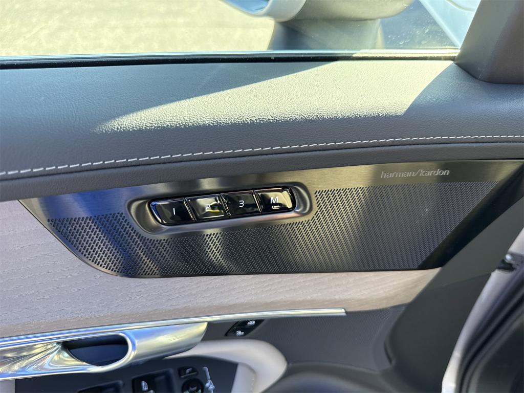 new 2026 Volvo XC90 car