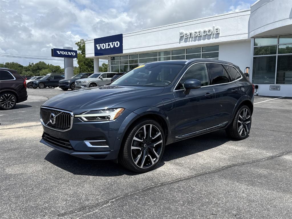 used 2020 Volvo XC60 Recharge Plug-In Hybrid car, priced at $25,000