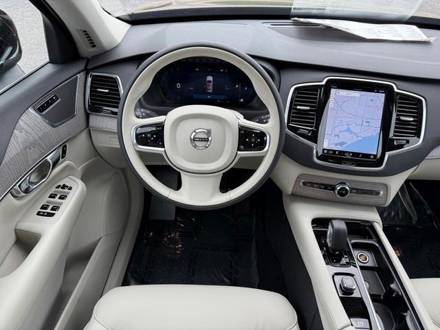 new 2025 Volvo XC90 car