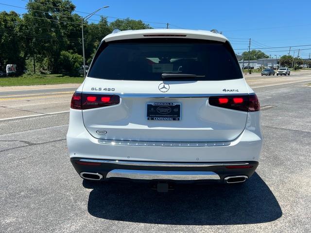 new 2024 Mercedes-Benz GLS 450 car