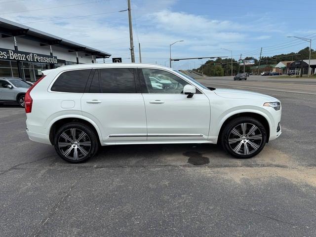 new 2025 Volvo XC90 Plug-In Hybrid car