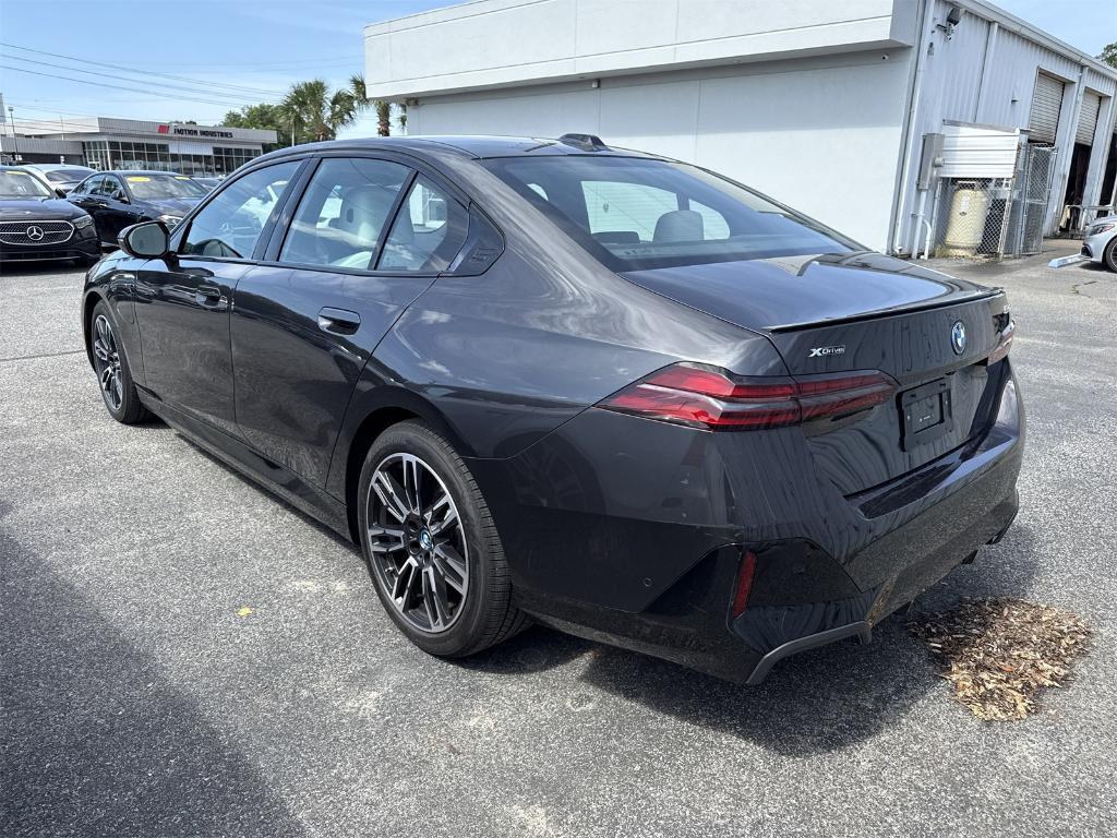 used 2025 BMW 550e car, priced at $55,000
