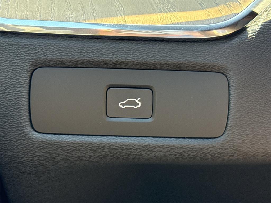 new 2026 Volvo XC60 car