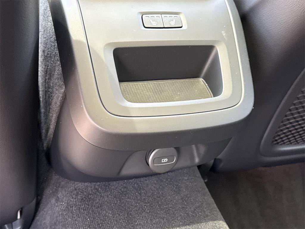 new 2026 Volvo V60 Cross Country car
