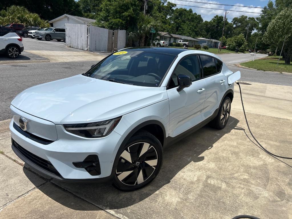 used 2024 Volvo C40 Recharge Pure Electric car, priced at $42,000